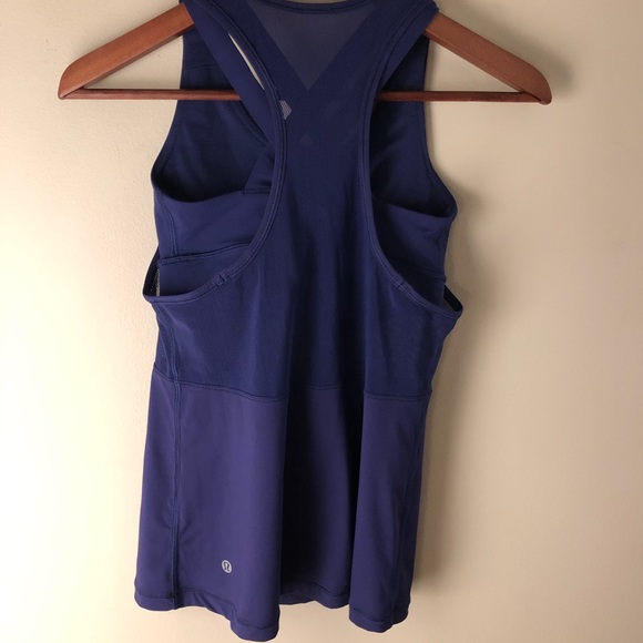 Lululemon tank with built in bra - Picture 2 of 4